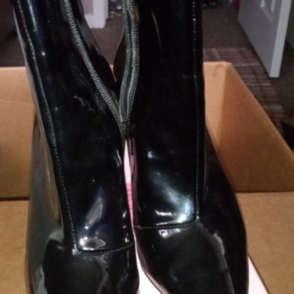Leather boots